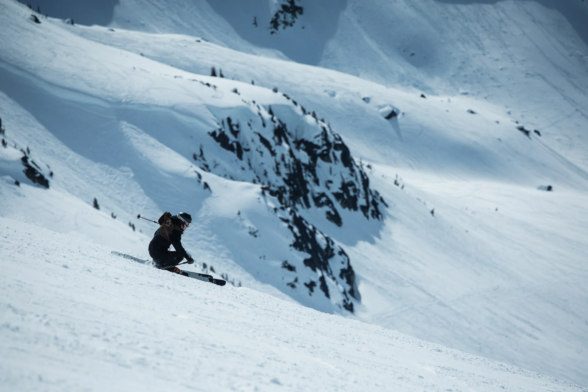 2027 Apostle 105 Carbon - Image 11